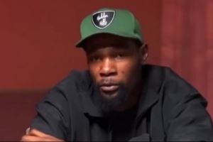 KD：抱团不会对我有负面影响 人们会尊重我奉献的这些出色赛季